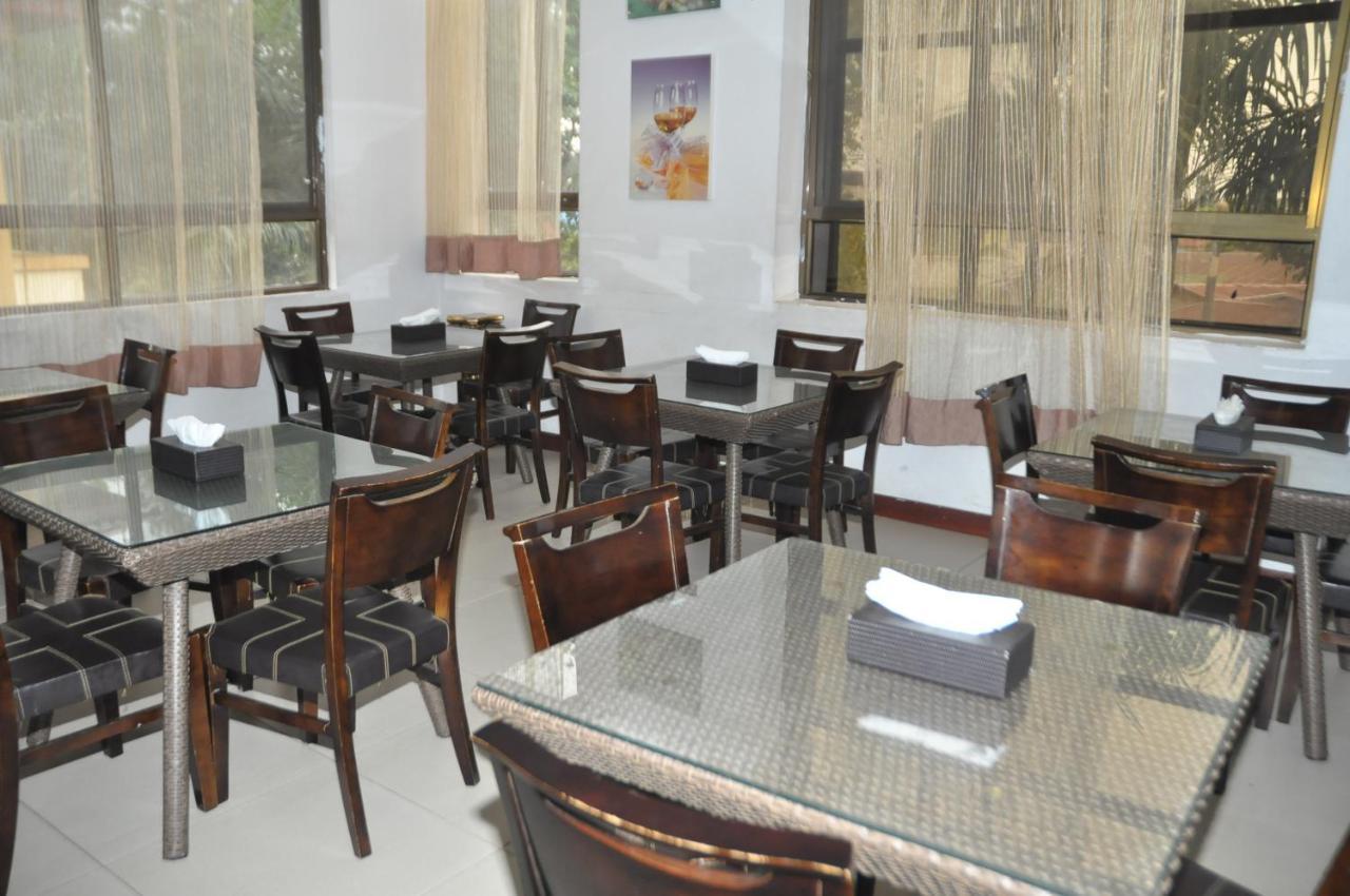 Hotel De Mag Dar es Salaam Exterior foto